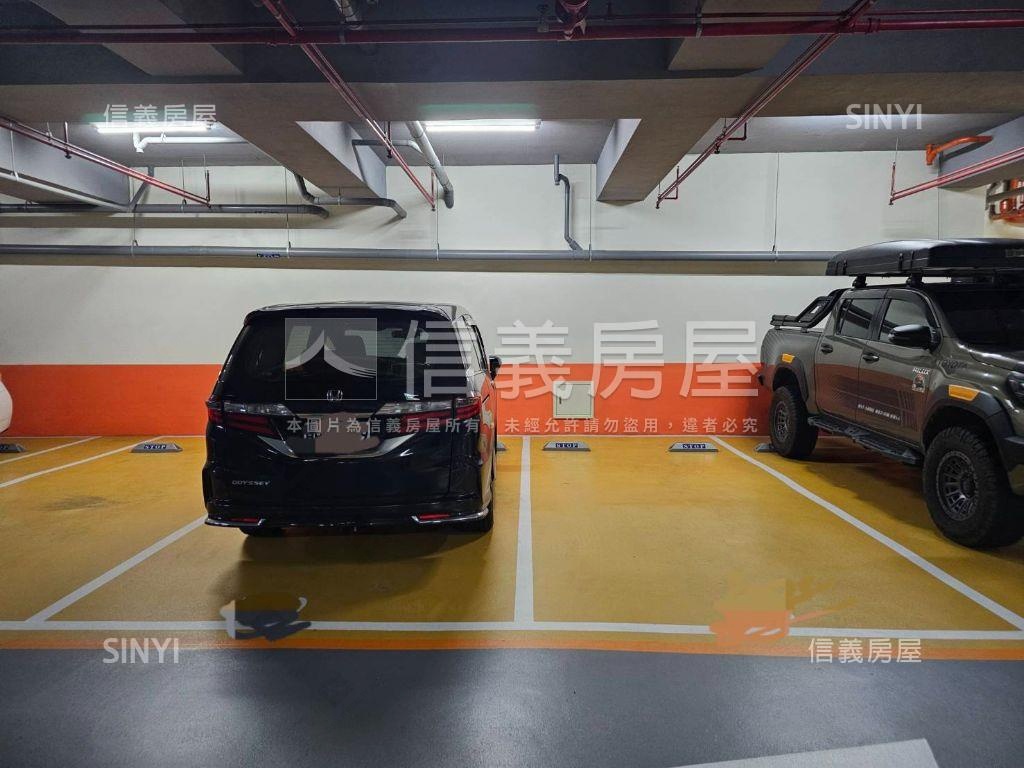 三面採光玄泰景觀帝王戶房屋室內格局與周邊環境