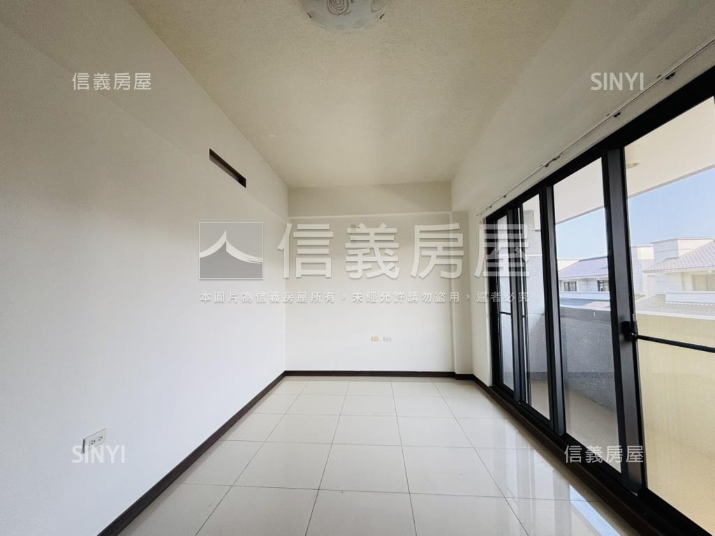 ＬＭ｜大面寬雙車豪墅房屋室內格局與周邊環境