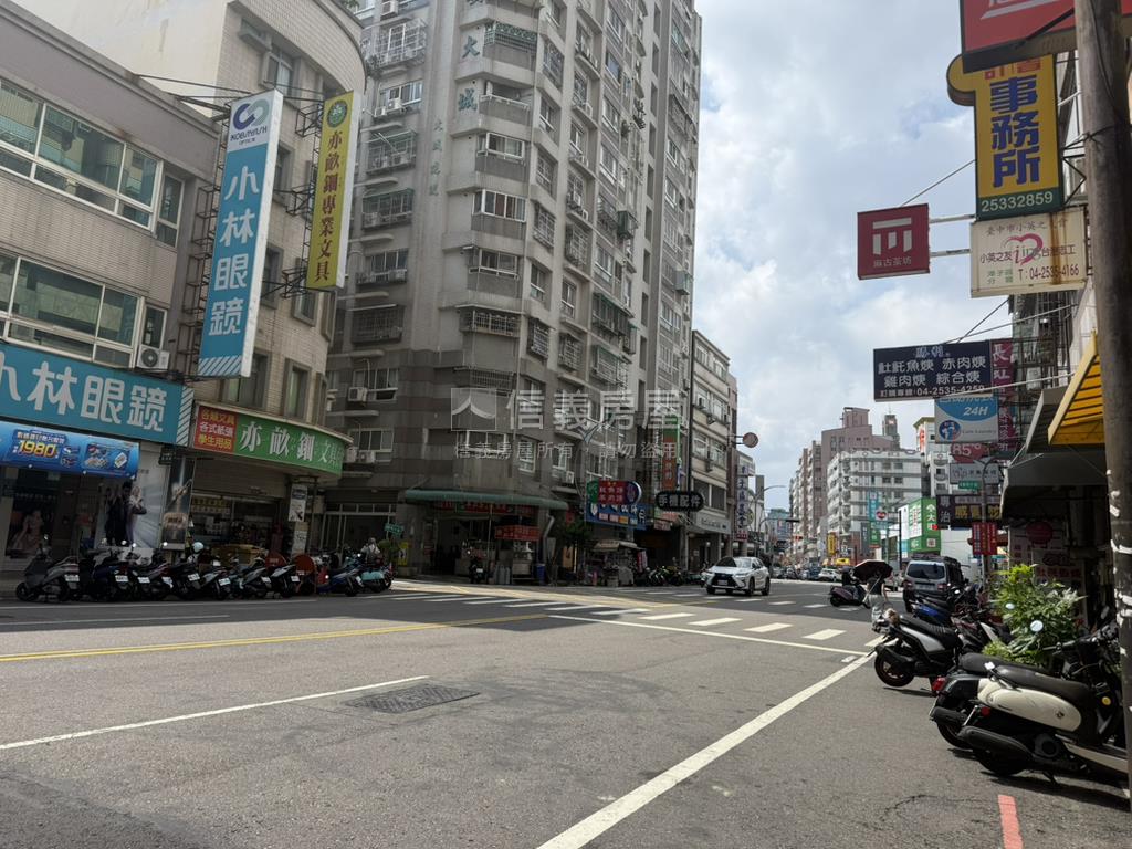 潭子勝利商圈美農地房屋室內格局與周邊環境