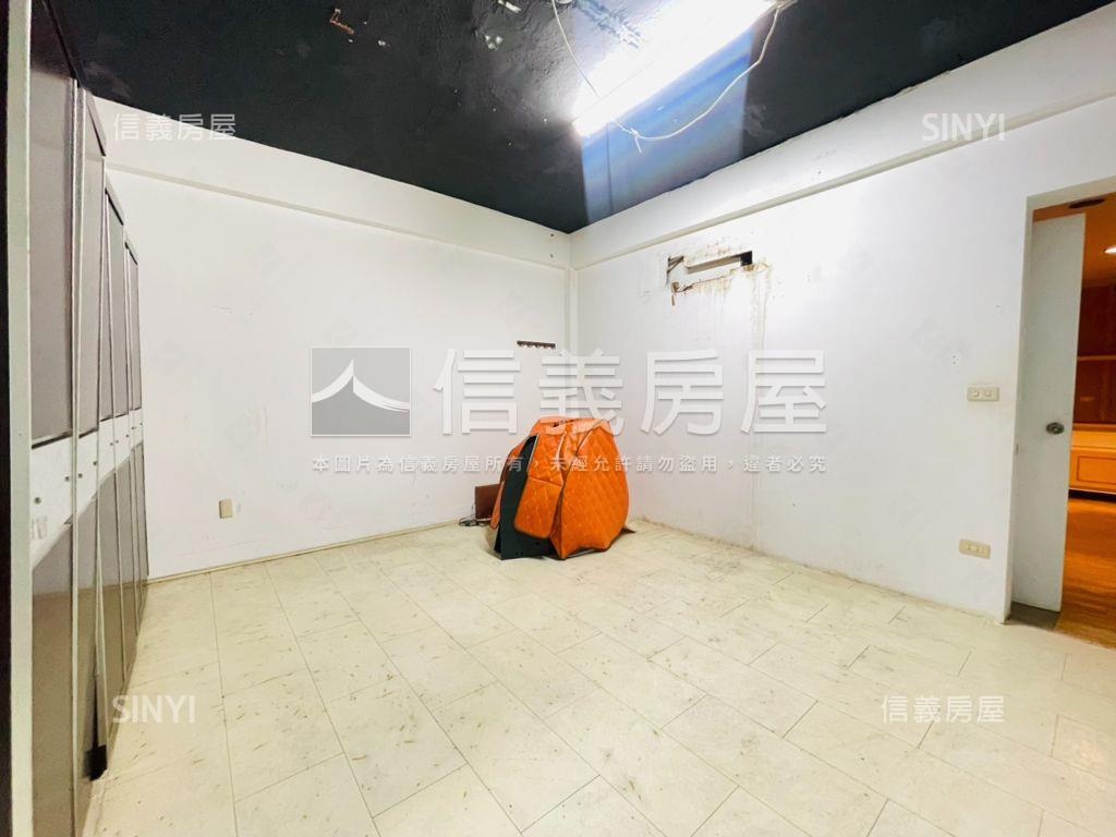 正中清路近未來捷運金透店房屋室內格局與周邊環境