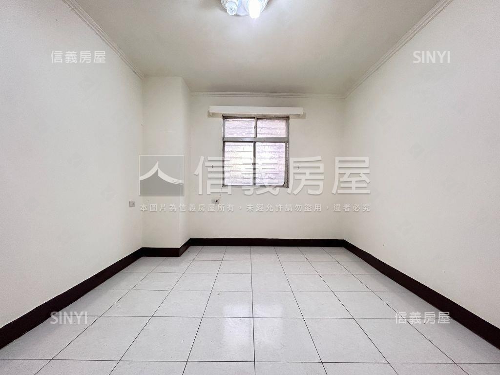 南勢角便利１樓房屋室內格局與周邊環境