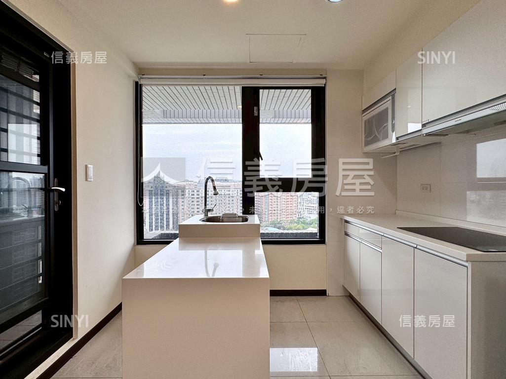 博克萊兩房平車面公園戶房屋室內格局與周邊環境