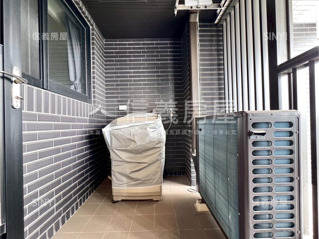 博克萊兩房平車面公園戶房屋室內格局與周邊環境