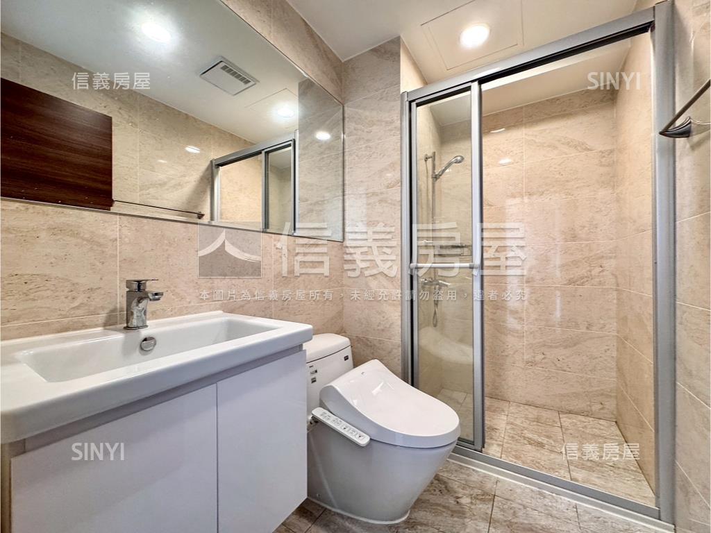 博克萊兩房平車面公園戶房屋室內格局與周邊環境