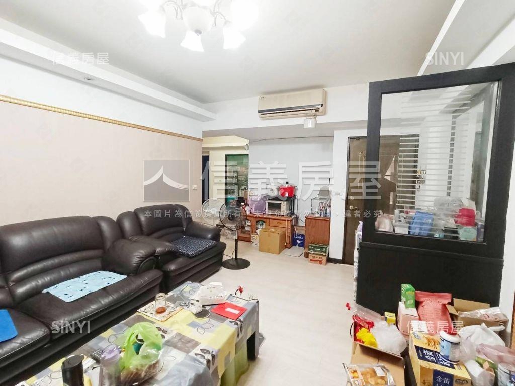 近鶯歌高職３房１室房屋室內格局與周邊環境