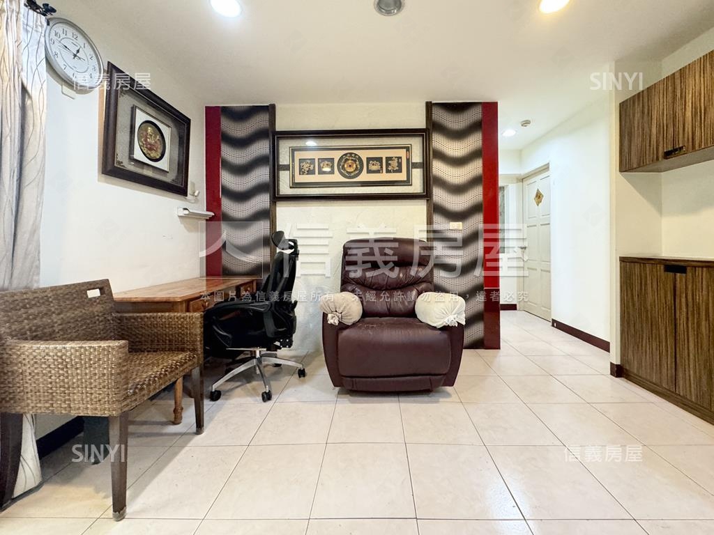 近家樂福·有陽台小資美居房屋室內格局與周邊環境