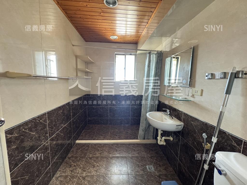 近家樂福·有陽台小資美居房屋室內格局與周邊環境