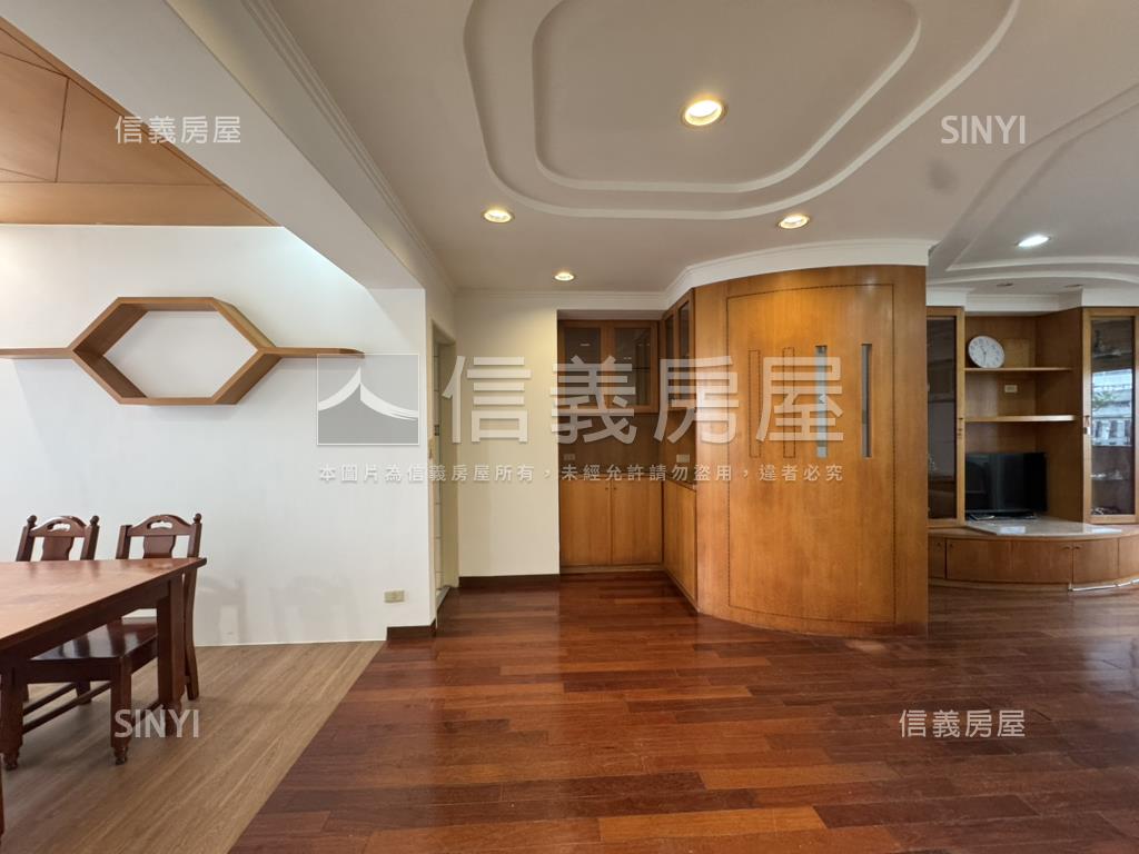 圓山巴黎美景３房珠寶盒房屋室內格局與周邊環境