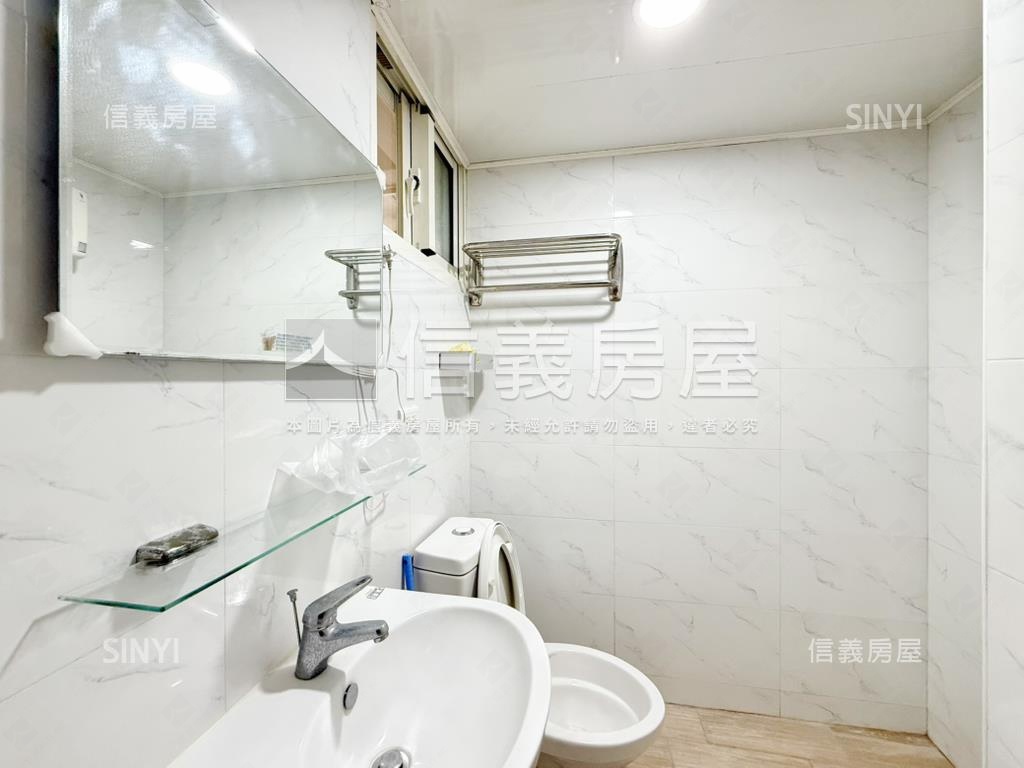 近二中獨洗曬大套房房屋室內格局與周邊環境