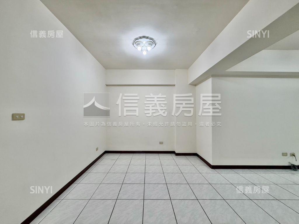 奇蹟城品，電梯３房車房屋室內格局與周邊環境