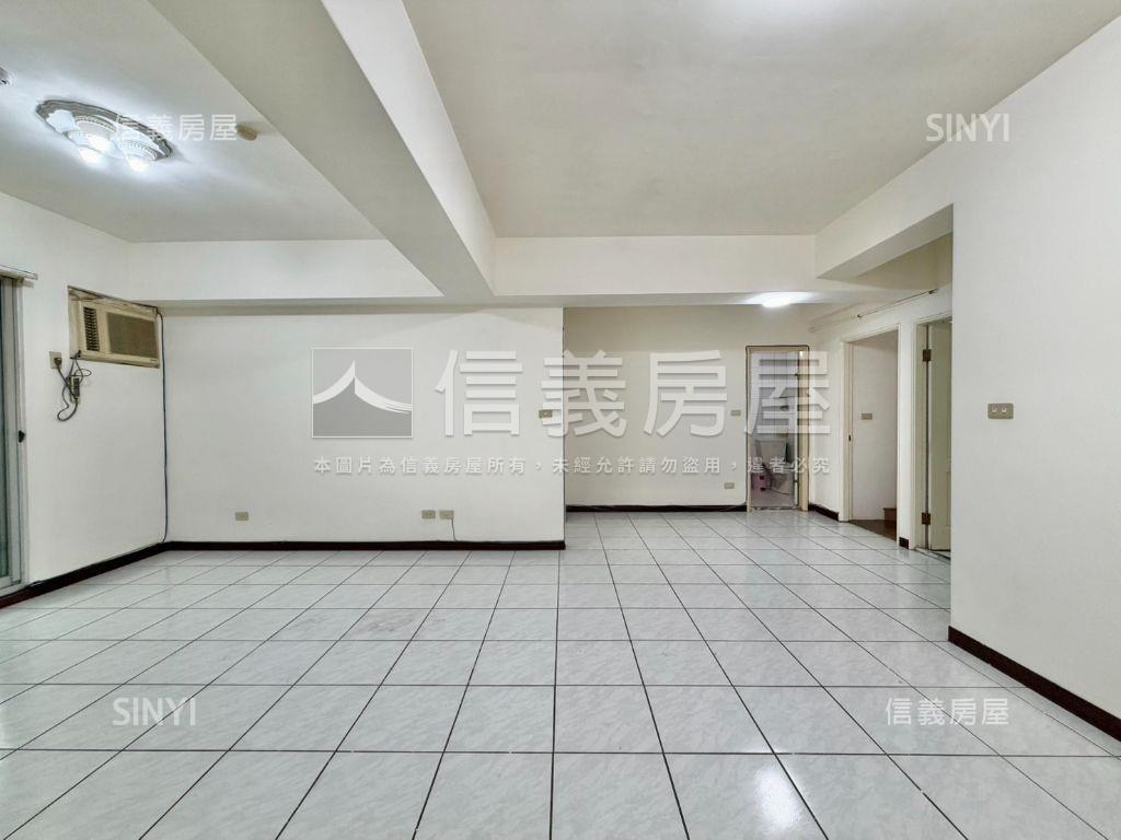 奇蹟城品，電梯３房車房屋室內格局與周邊環境