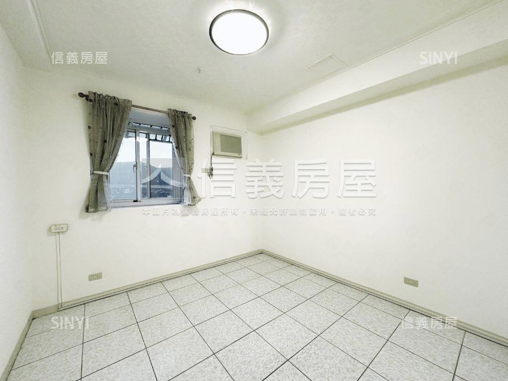 台北神話好屋況３房車位房屋室內格局與周邊環境