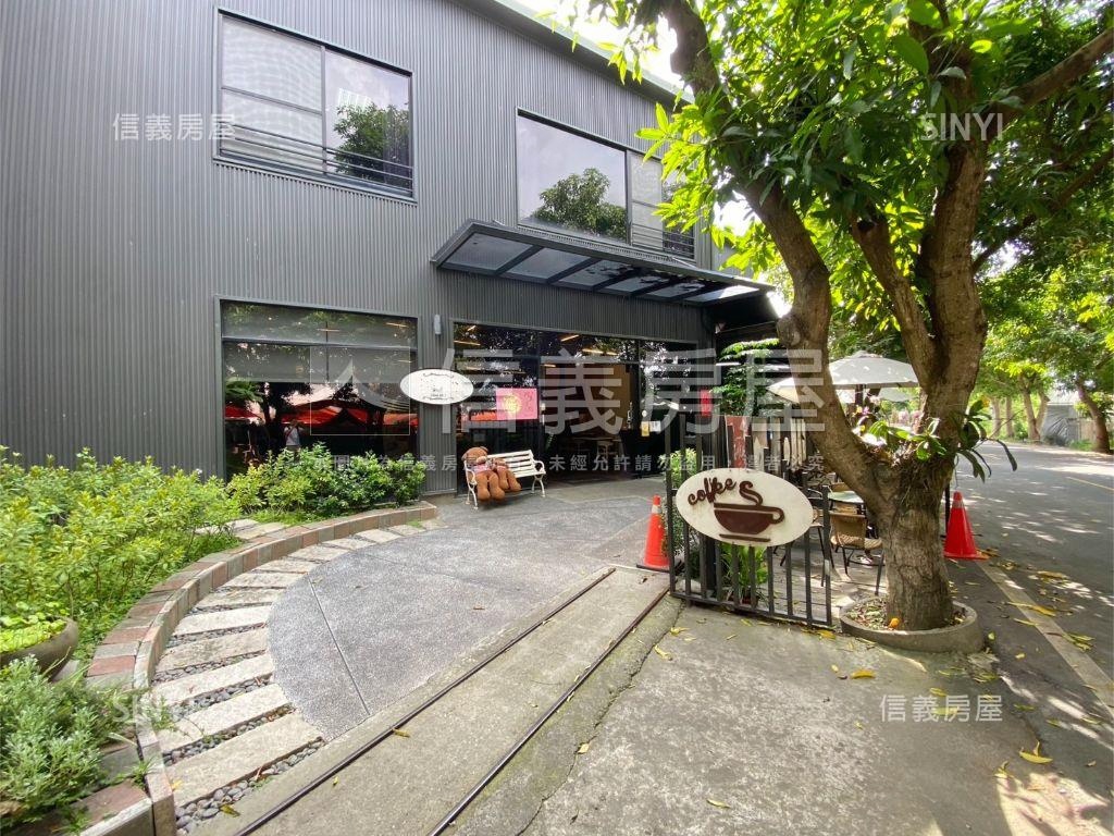近草屯交流道鋼造農舍房屋室內格局與周邊環境