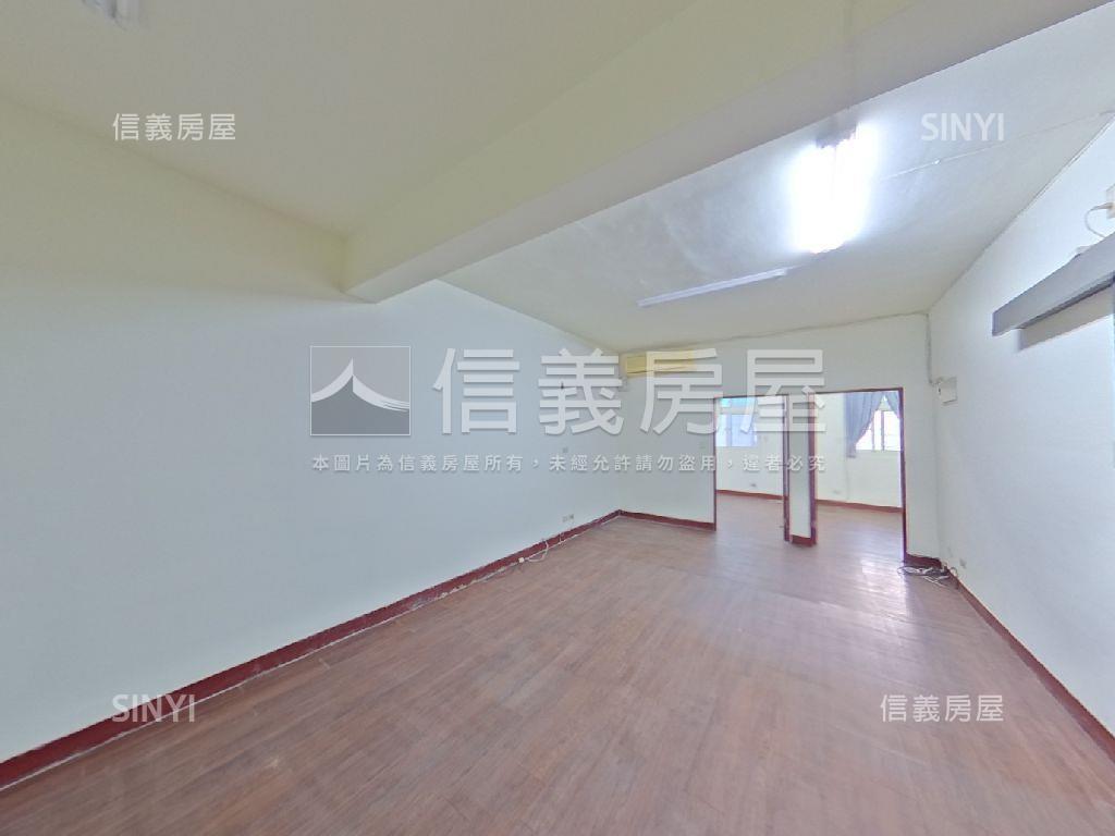 捷運區公所五峰二樓房屋室內格局與周邊環境