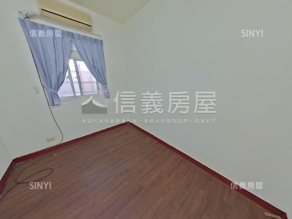 捷運區公所五峰二樓房屋室內格局與周邊環境