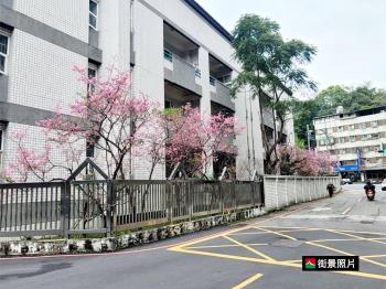 捷運區公所五峰二樓