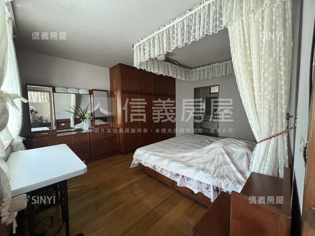 前山公園景觀美宅房屋室內格局與周邊環境