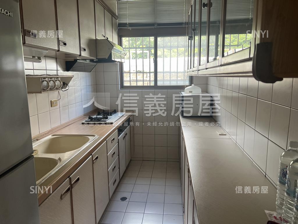 前山公園景觀美宅房屋室內格局與周邊環境