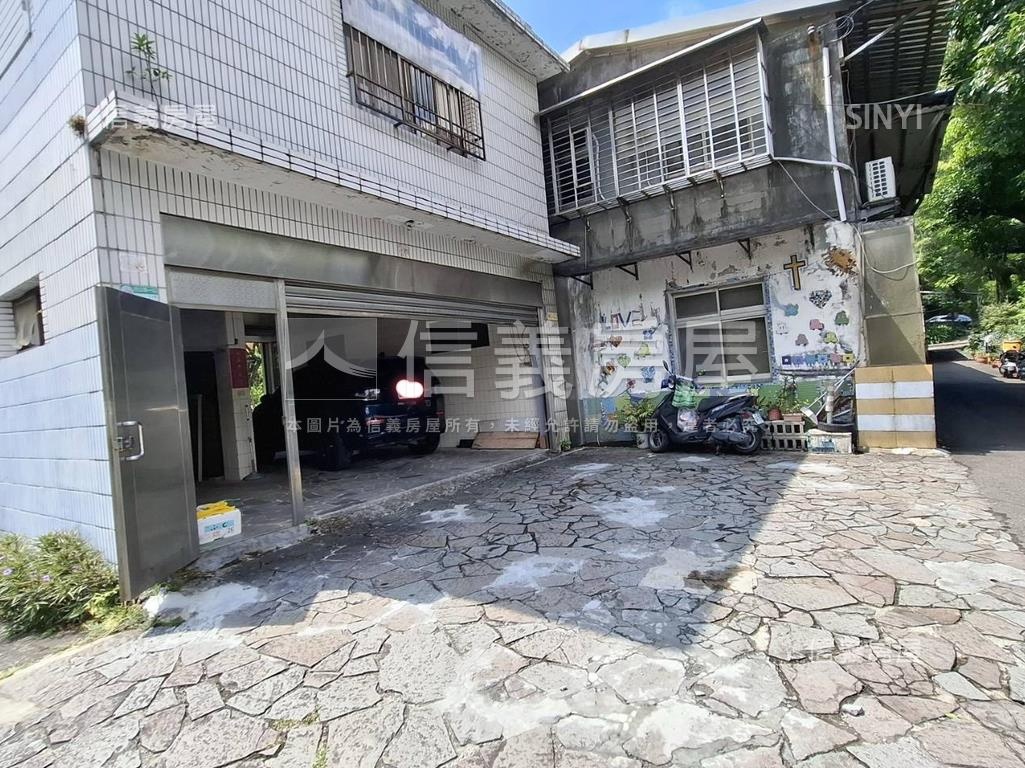 前山公園景觀美宅房屋室內格局與周邊環境