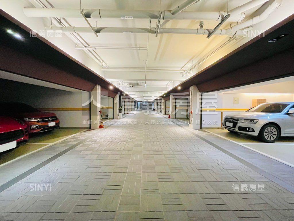 【薇美館豪宅】近薇閣中學房屋室內格局與周邊環境