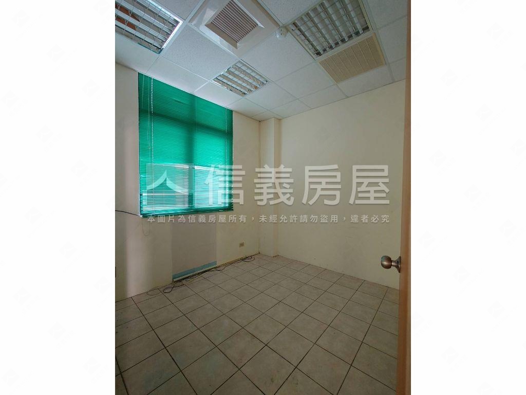 鄰近寶高產業園區廠辦房屋室內格局與周邊環境