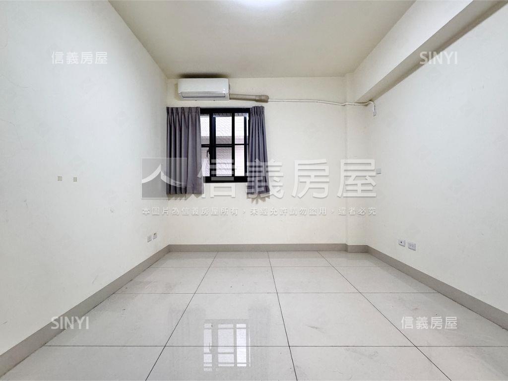 蛋黃區輕屋齡三房平車房屋室內格局與周邊環境