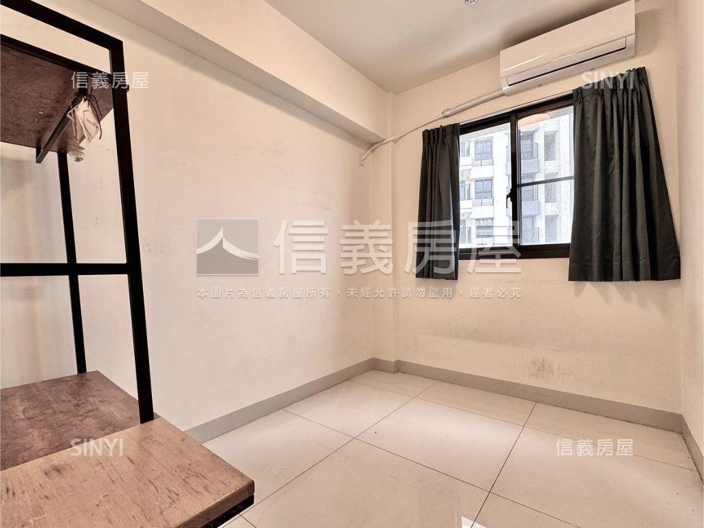 蛋黃區輕屋齡三房平車房屋室內格局與周邊環境