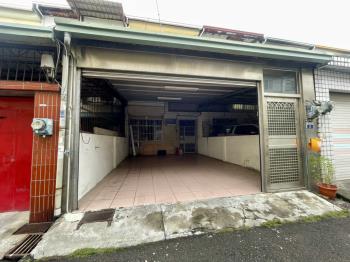 大面寬前院車庫別墅