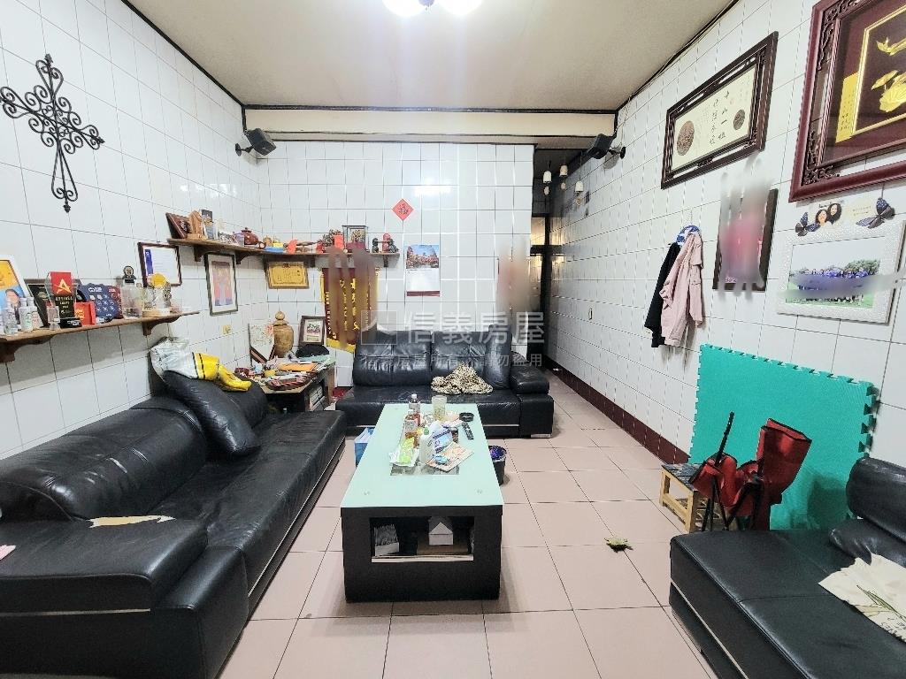 新平路✦低總價美透天房屋室內格局與周邊環境