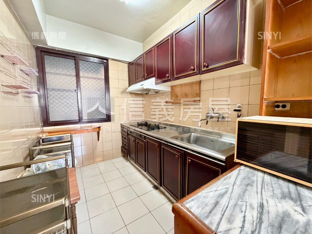 三多商圈永康街三樓公寓房屋室內格局與周邊環境