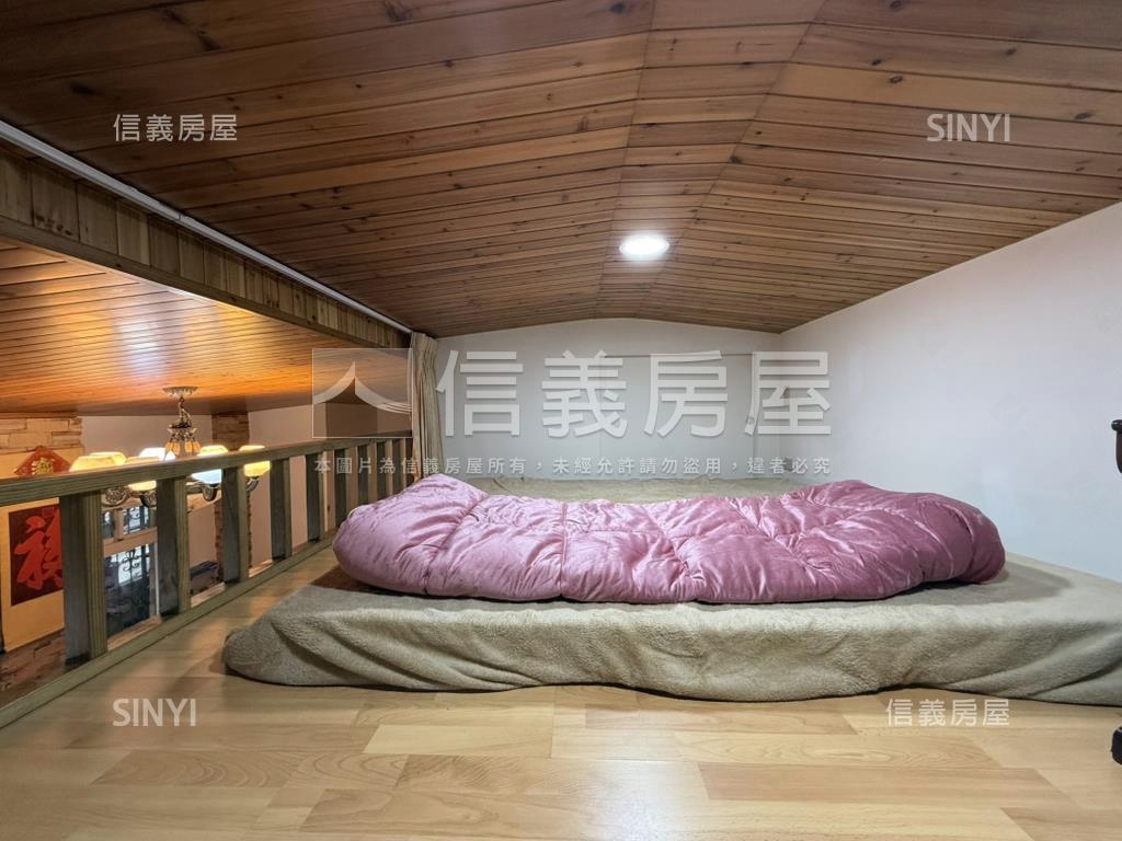 美妝國慶•三面採光寓所房屋室內格局與周邊環境