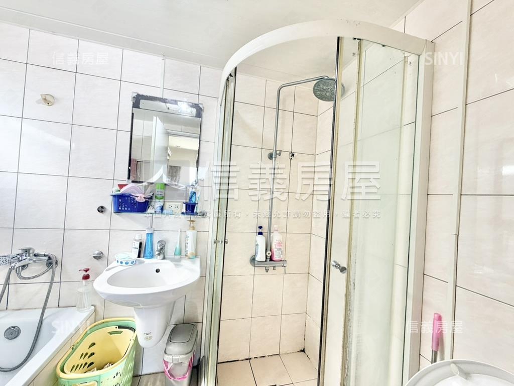 四季紐約高樓視野有車位房屋室內格局與周邊環境