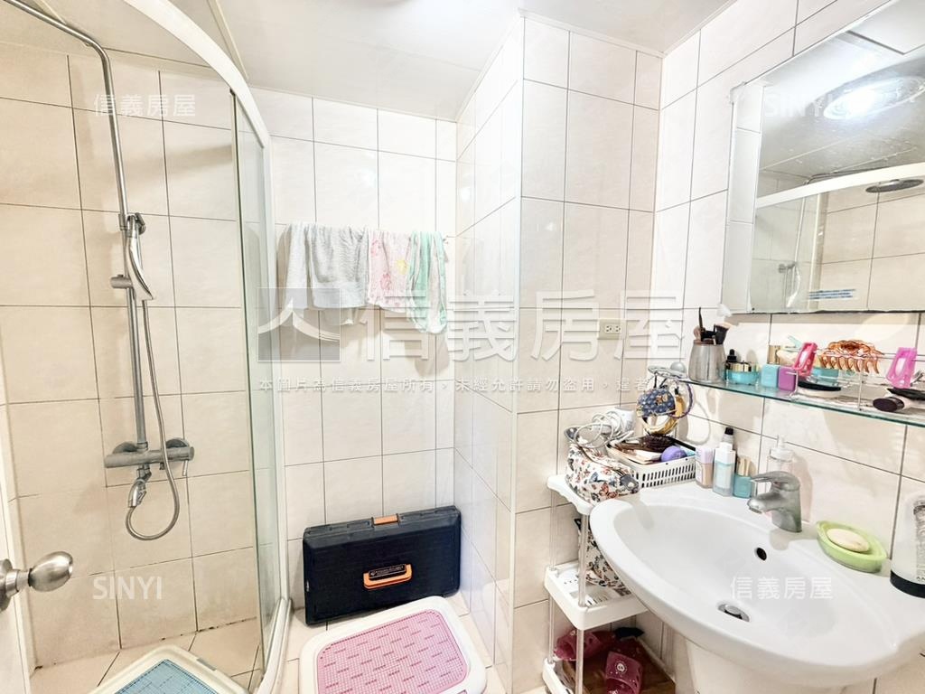 四季紐約高樓視野有車位房屋室內格局與周邊環境