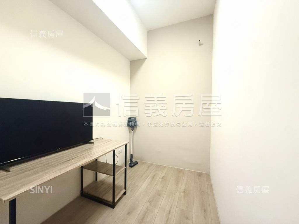 南屯２年屋微時代首選這間房屋室內格局與周邊環境