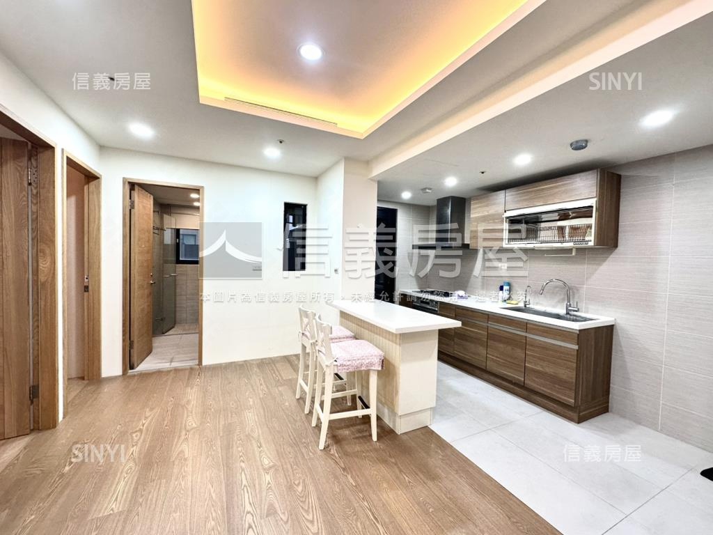 璞園樸石露臺戶兩房車位房屋室內格局與周邊環境