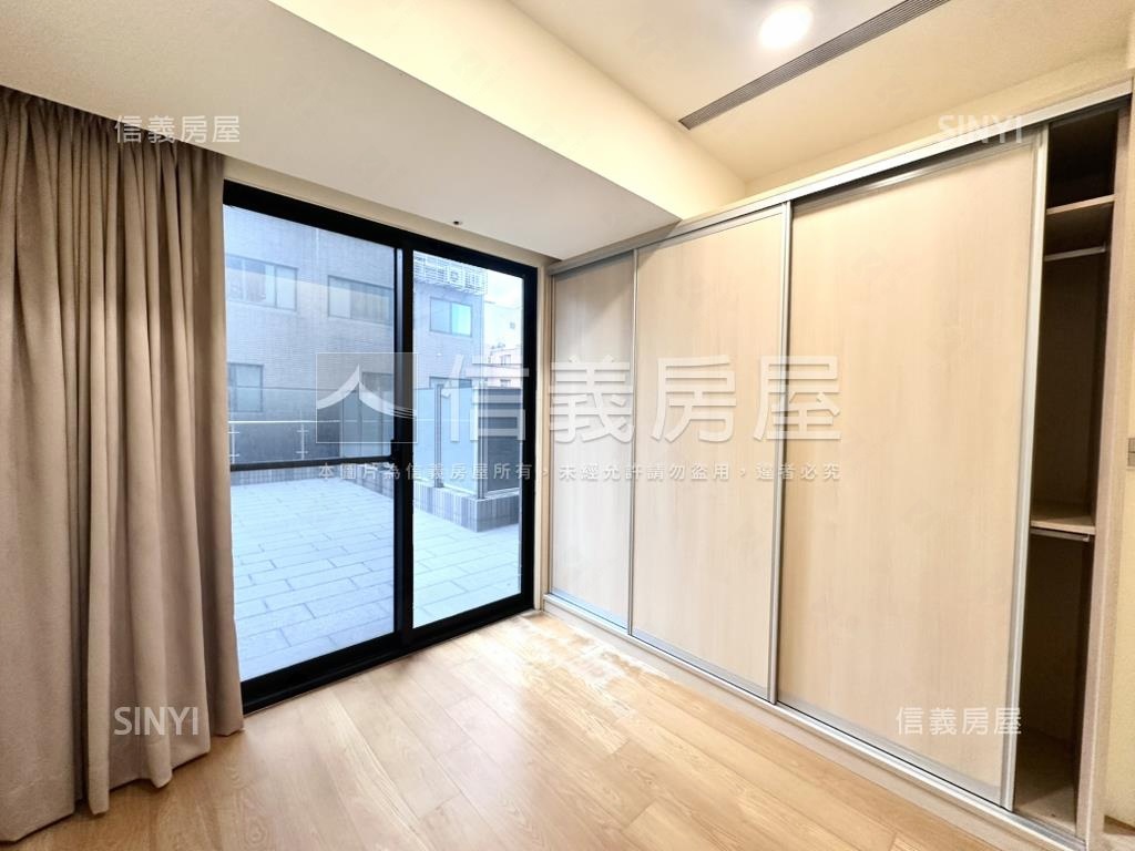 璞園樸石露臺戶兩房車位房屋室內格局與周邊環境