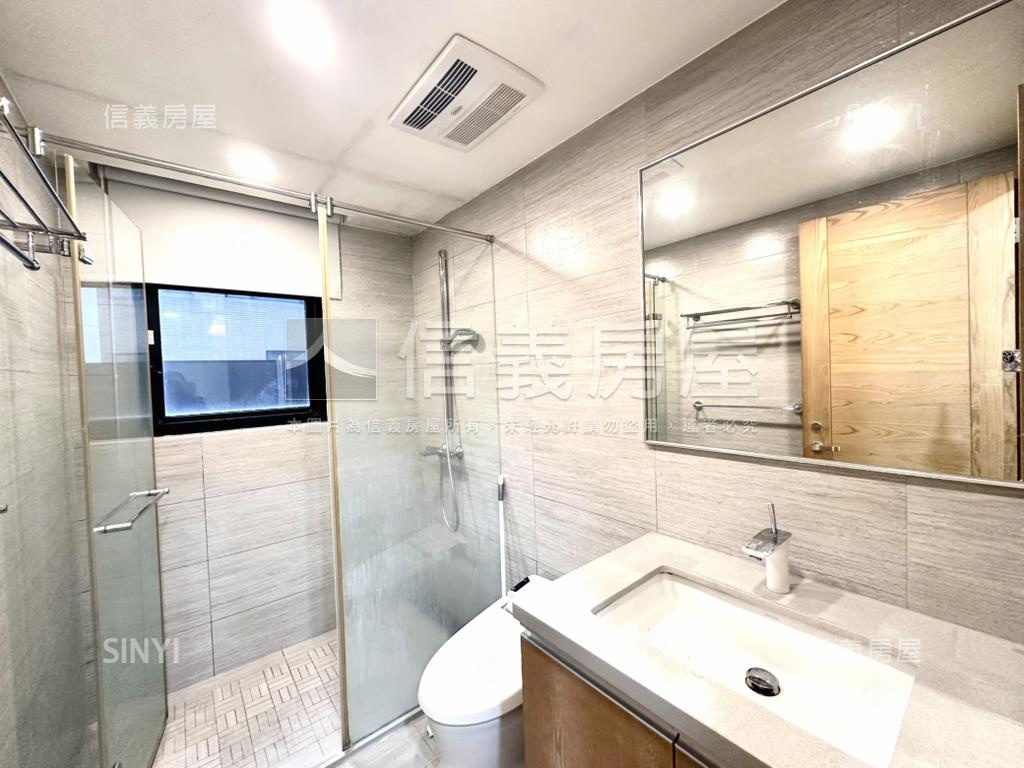 璞園樸石露臺戶兩房車位房屋室內格局與周邊環境