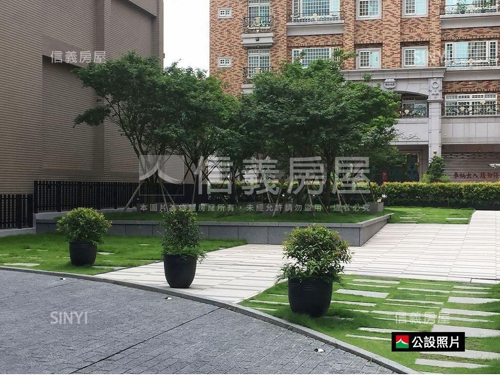 璞園樸石露臺戶兩房車位房屋室內格局與周邊環境