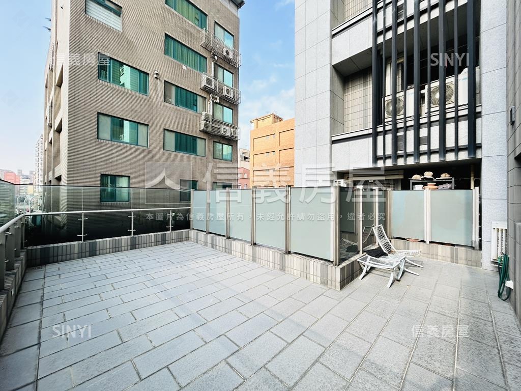 璞園樸石露臺戶兩房車位房屋室內格局與周邊環境