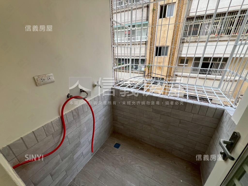 近衛武營奶油鳳美寓房屋室內格局與周邊環境