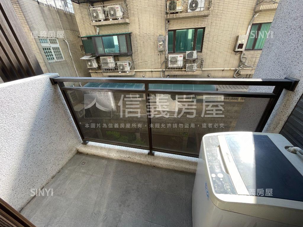 宜雄玉潤兩房車位房屋室內格局與周邊環境