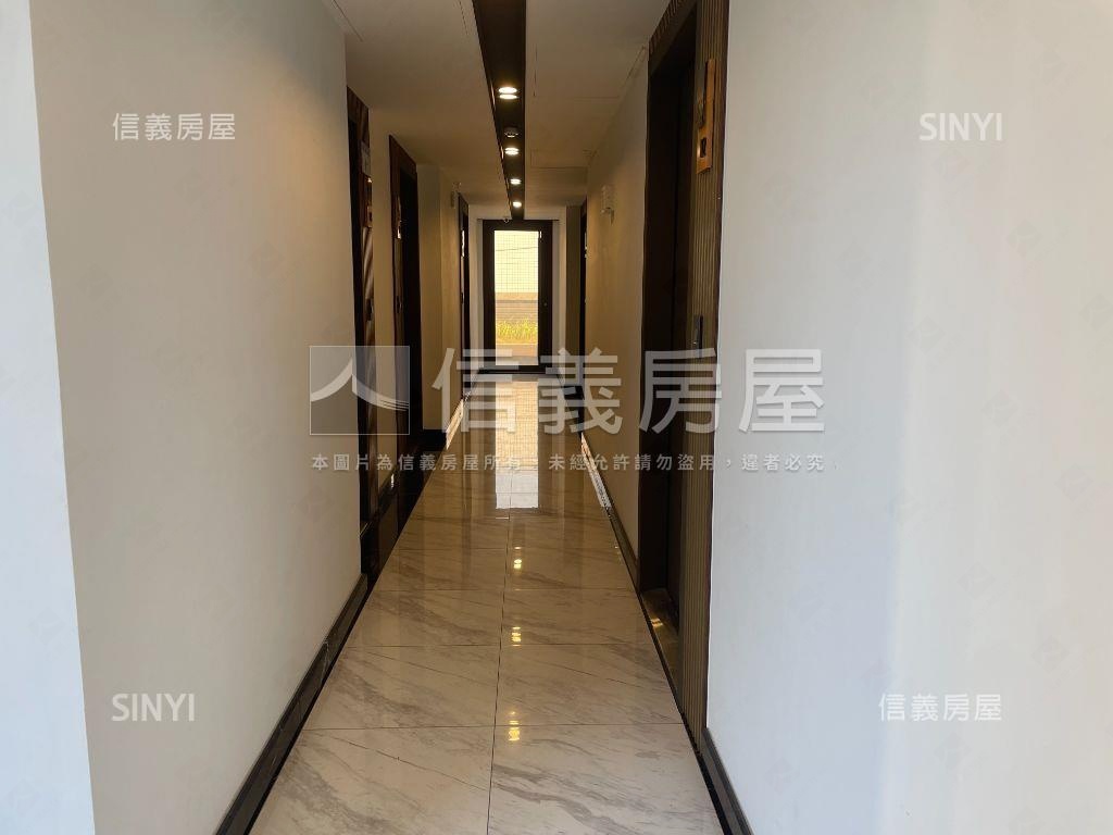 宜雄玉潤兩房車位房屋室內格局與周邊環境