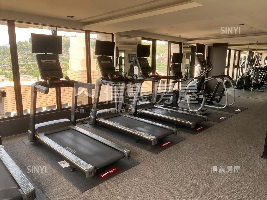 神采飛洋店面＋車位Ａ房屋室內格局與周邊環境