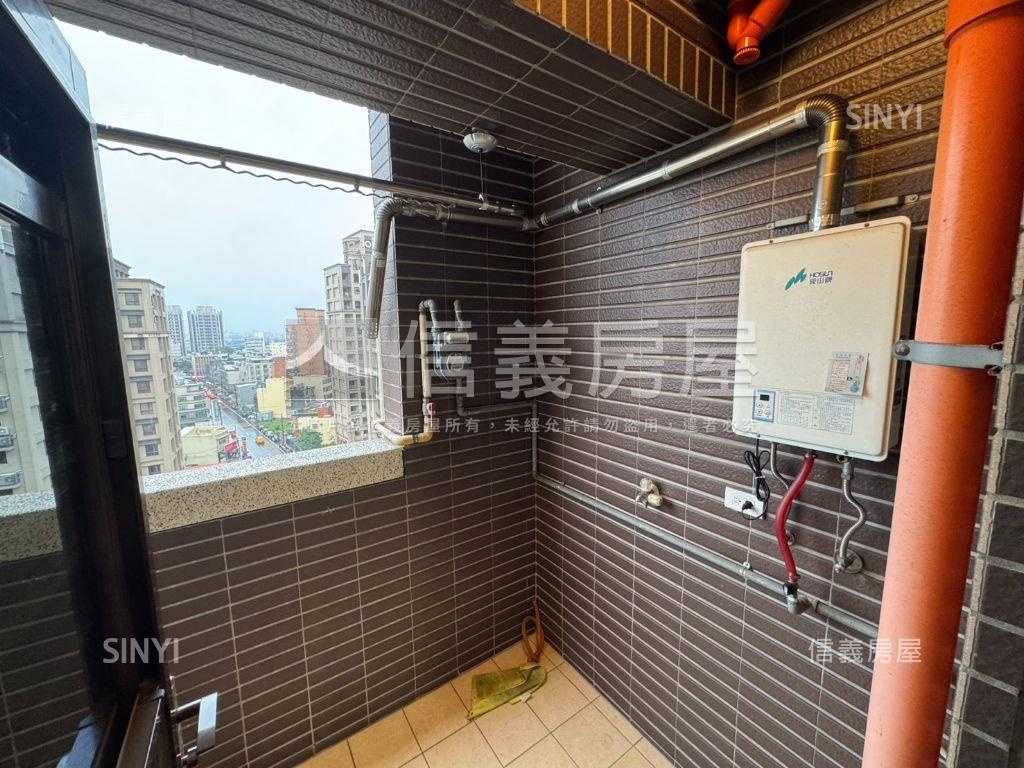 專任☆稀有雲禮大兩房車位房屋室內格局與周邊環境