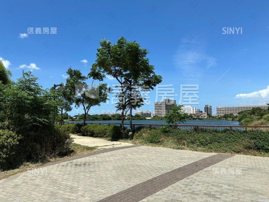 客運園區璟都麗緻店面５房屋室內格局與周邊環境