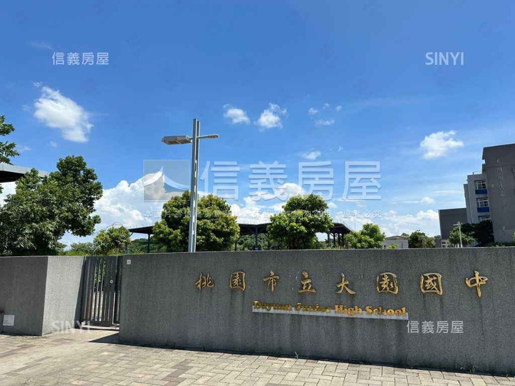 客運園區璟都麗緻店面５房屋室內格局與周邊環境