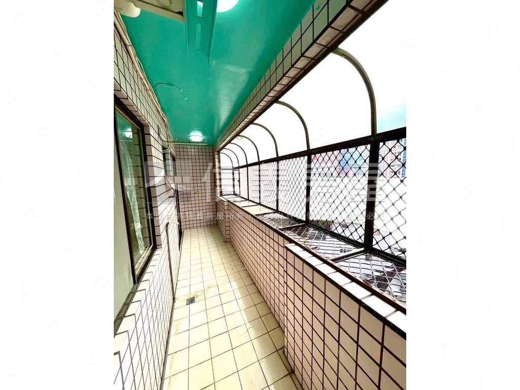 近捷運精美藝文三房房屋室內格局與周邊環境