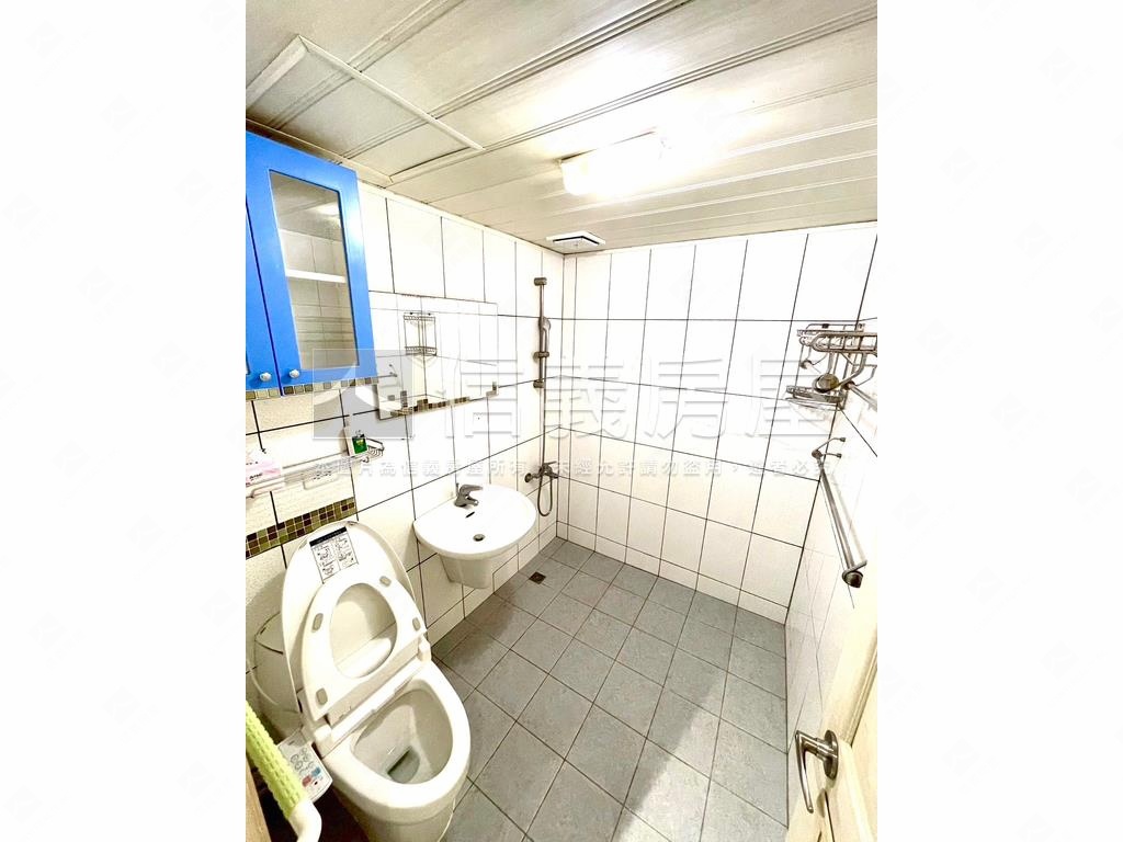 近捷運精美藝文三房房屋室內格局與周邊環境