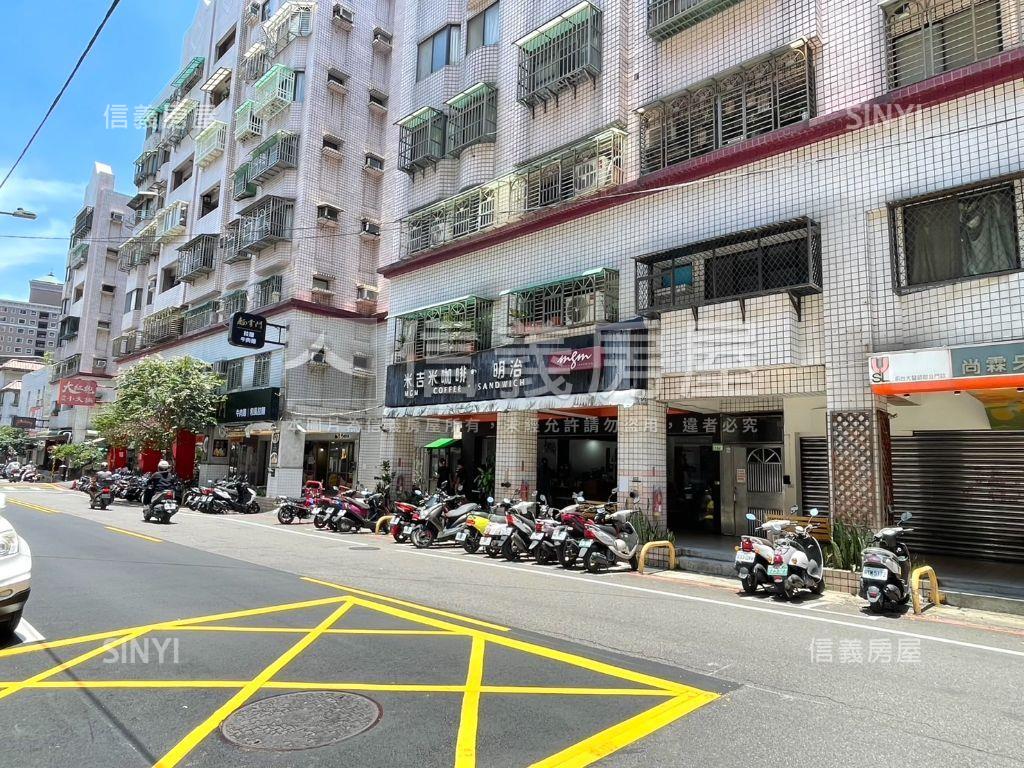 近未來捷運精美藝文三房房屋室內格局與周邊環境