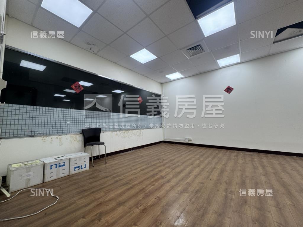 建國北路一樓大店辦房屋室內格局與周邊環境